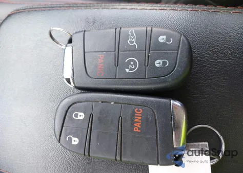 2019 Jeep Compass Trailhawk 4X4 из США, поврежденный, VIN 3C4NJDDB7KT667885